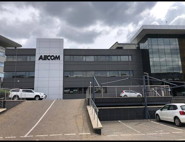 BUSINESS PROPERTY TO RENT IN DIE HOEWES